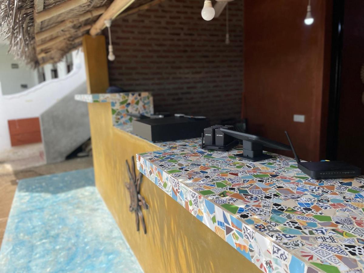 Funky Sol - Sunset Rooftop Bar, Hotel & Restaurant Weligama Exterior photo