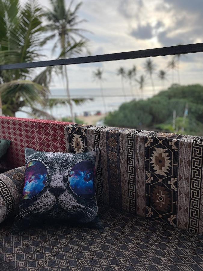Funky Sol - Sunset Rooftop Bar, Hotel & Restaurant Weligama Exterior photo